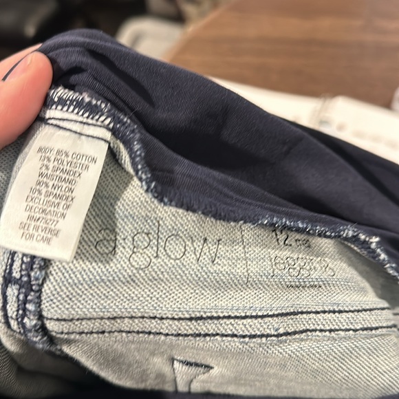 Aglow Maternity Jeggings with Stretch Panel Embroidered Detail - Picture 5 of 5